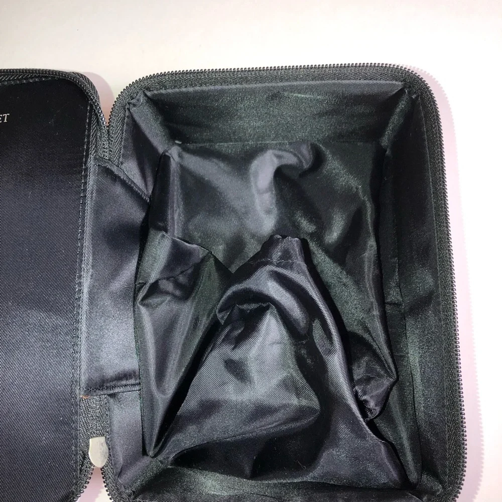 Victoria’s Secret Makeup Train Case in Iconic Stripe, Organizer, like new